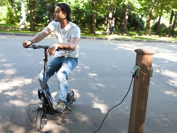 Электросамокат Eltreco Iconic GL